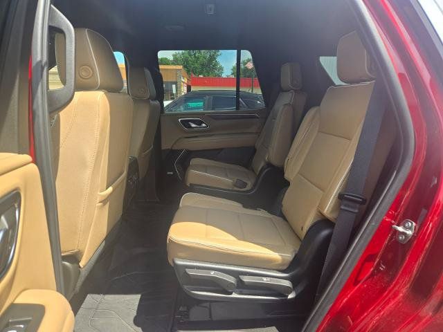 Used 2023 Chevrolet Tahoe Premier AWD/4WD image 18