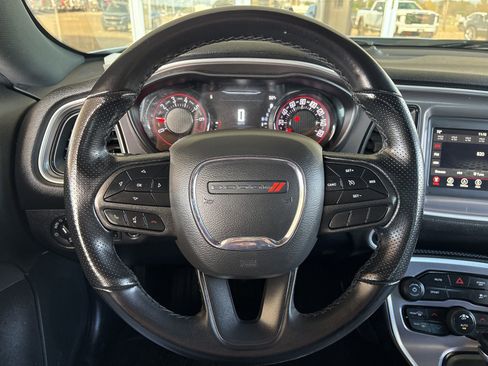 Used 2022 Dodge Challenger SXT w/ Blacktop Package image 43