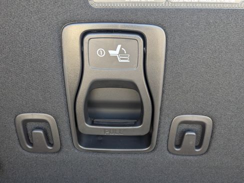 New 2026 Kia Carnival SX FWD image 14