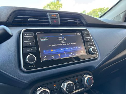 Used 2025 Nissan Versa SV FWD image 21