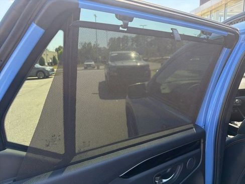 Used 2023 Honda Pilot TrailSport image 29