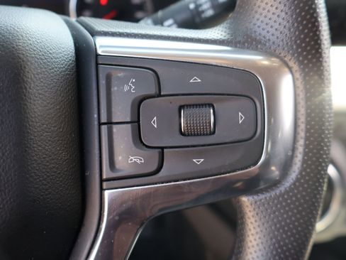 Used 2024 Chevrolet Blazer LT w/ Convenience Package FWD image 16