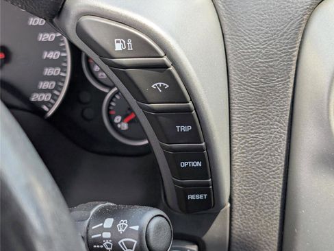 Used 2007 Chevrolet Corvette Z06 w/ Preferred Equipment Group RWD image 20