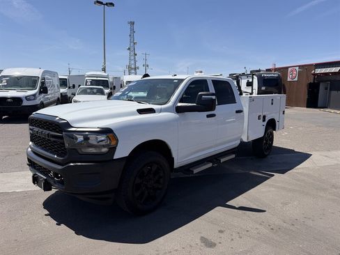 Used 2023 RAM 3500 Tradesman AWD/4WD image 7