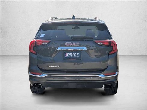 Used 2019 GMC Terrain Denali w/ Advanced Safety Package FWD image 6