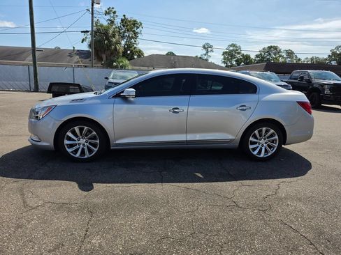 Used 2016 Buick LaCrosse Leather FWD image 7
