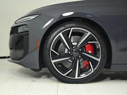 New 2025 Audi S6 e-tron Premium Plus image 28