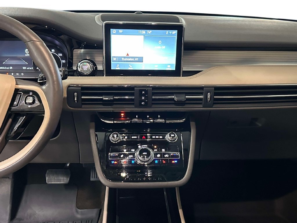 Used 2022 Lincoln Corsair AWD w/ Premium Package image 24