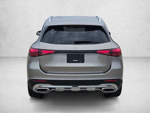 Used 2024 Mercedes-Benz GLC 300 image 6