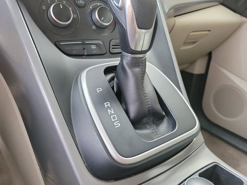 Used 2013 Ford Escape SE FWD image 18