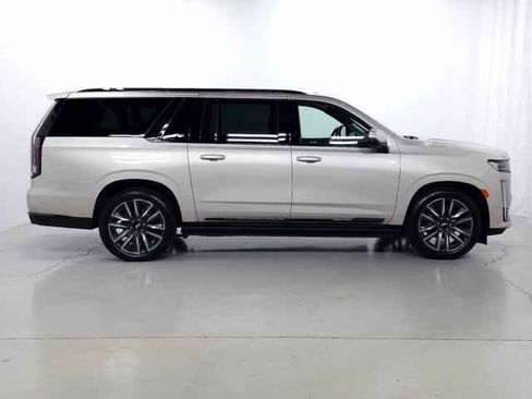 Used 2021 Cadillac Escalade ESV Sport w/ Driver Assist Tech Package image 14