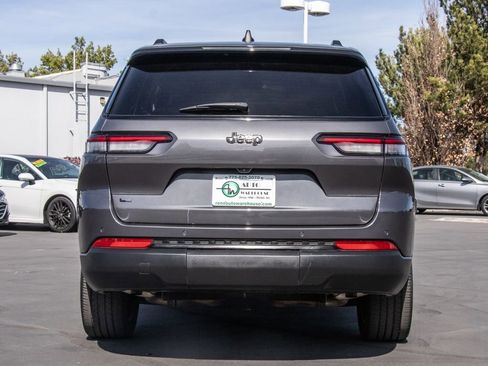 Used 2021 Jeep Grand Cherokee L Laredo image 6