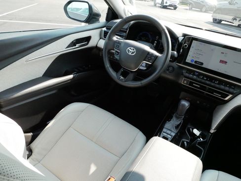 Certified 2025 Toyota Camry XLE w/ Premium Plus Package AWD/4WD image 9