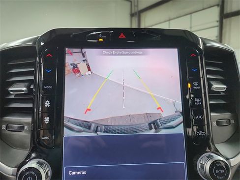 Used 2025 RAM 1500 Big Horn image 28