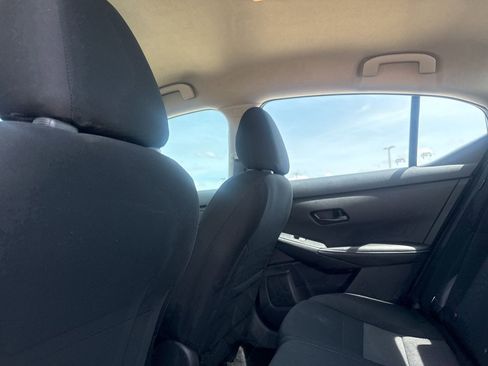 Certified 2025 Nissan Sentra SV FWD image 31