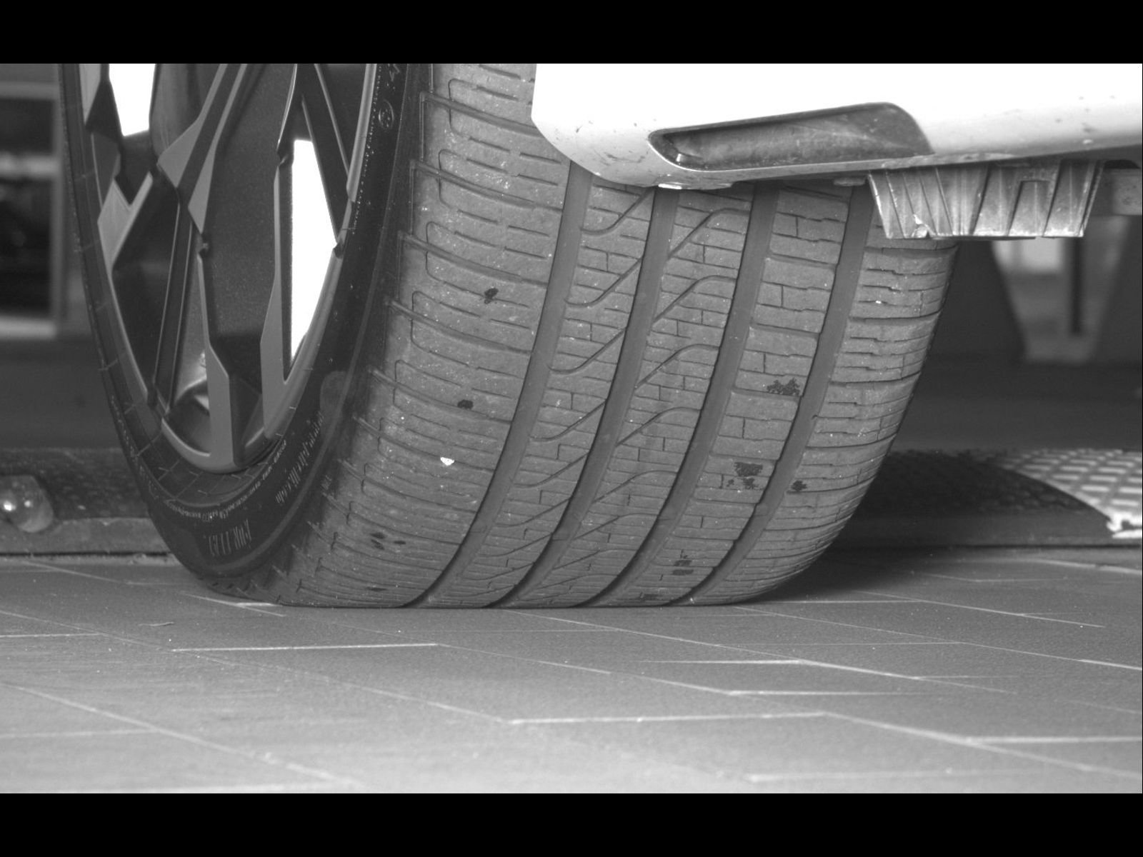 Certified 2025 BMW 330i Sedan RWD image 26
