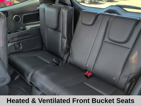 Used 2025 Subaru Ascent Bronze Edition image 14