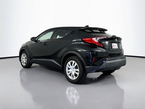 Certified 2021 Toyota C-HR LE FWD image 5