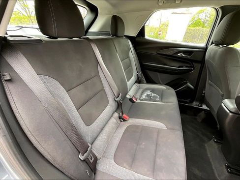 Used 2022 Chevrolet TrailBlazer LS FWD image 26