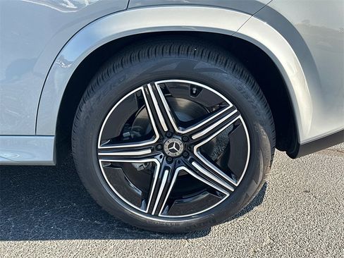 Certified 2025 Mercedes-Benz GLE 350 4MATIC image 22