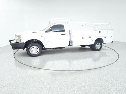 Used 2022 RAM 3500 Tradesman AWD/4WD image 6