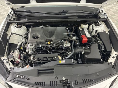 Used 2022 Toyota Camry XLE image 31
