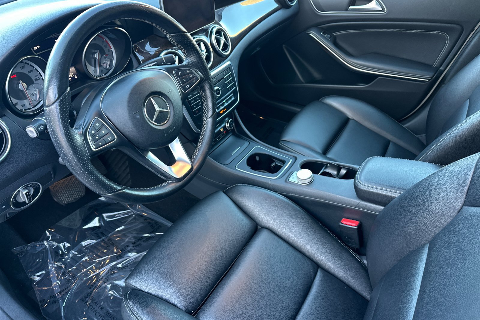 Used 2016 Mercedes-Benz GLA 250 image 4