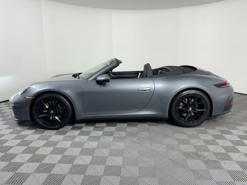 Certified 2025 Porsche 911 Carrera image 2