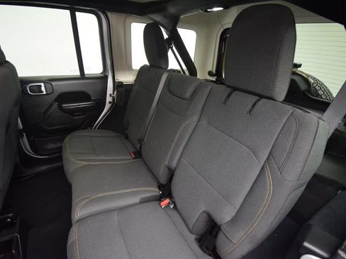 Used 2024 Jeep Wrangler Unlimited Sport AWD/4WD image 23