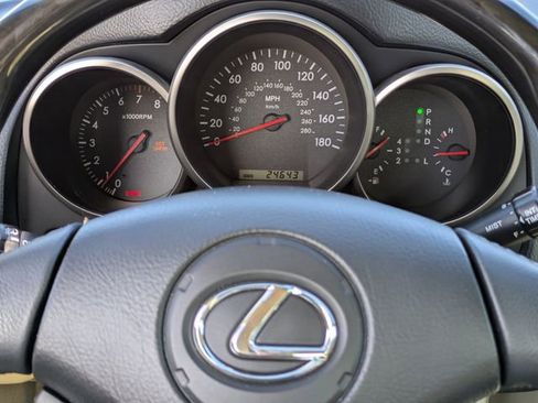 Used 2004 Lexus SC 430 Convertible image 24
