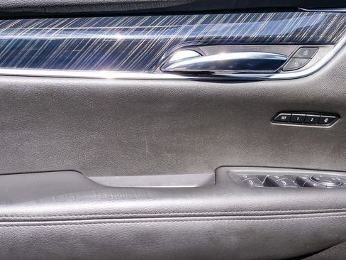 Used 2020 Cadillac XT6 Premium Luxury image 22