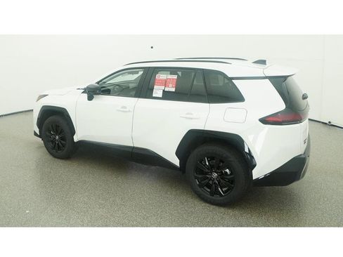 New 2026 Toyota RAV4 SE AWD/4WD image 4