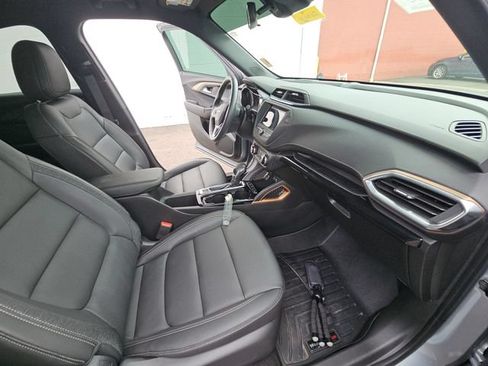 Used 2023 Chevrolet TrailBlazer ACTIV FWD image 32