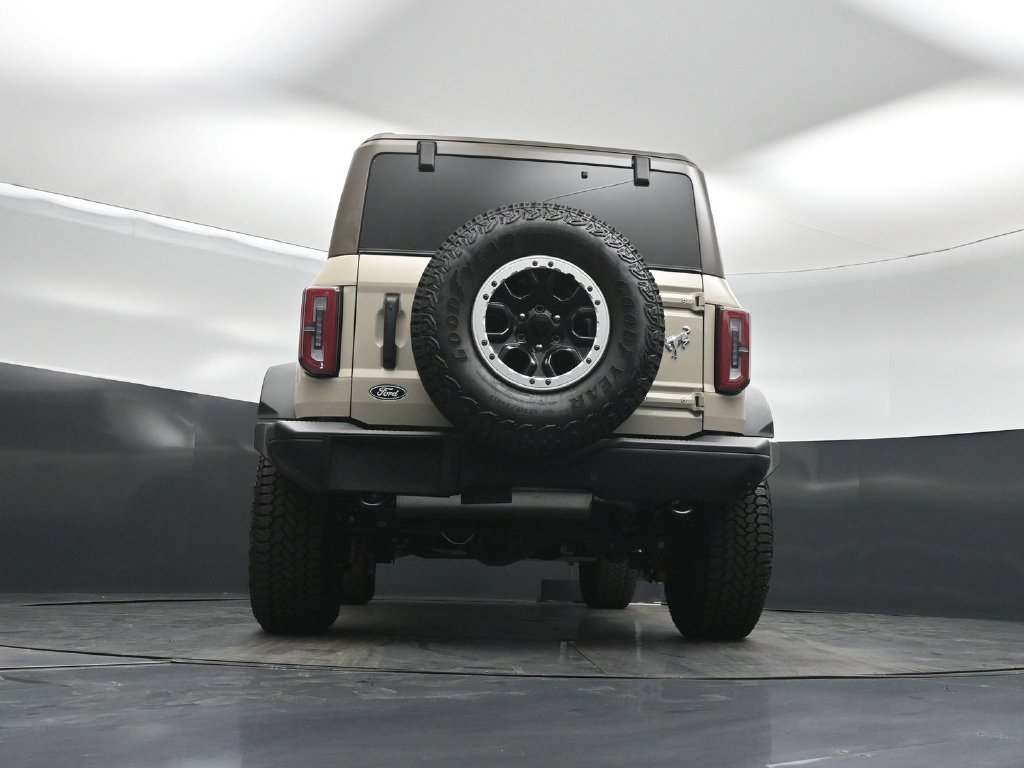 Used 2026 Ford Bronco Badlands AWD/4WD image 47