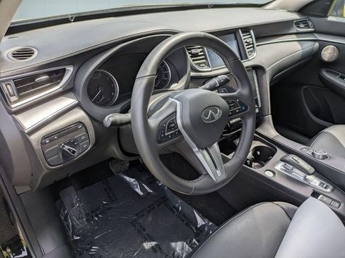 Used 2024 INFINITI QX50 Luxe AWD/4WD image 10