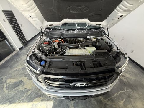 Used 2024 Ford F150 Lariat w/ Equipment Group 502A High AWD/4WD image 28