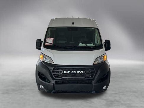 Used 2025 RAM ProMaster 2500 w/ Convenience Group FWD image 12