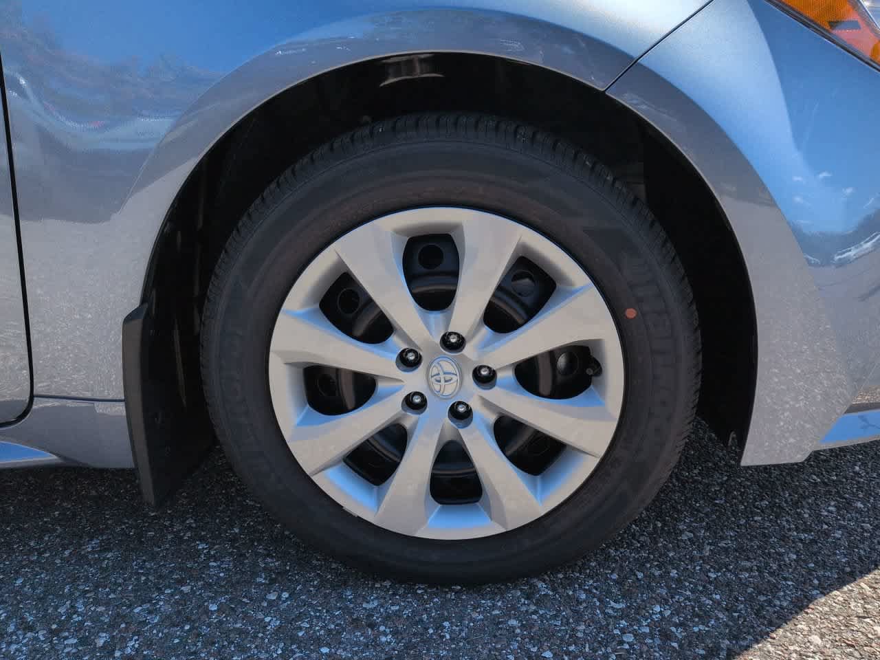 New 2027 Toyota Corolla LE FWD image 11