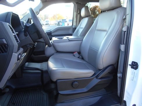 Used 2018 Ford F350 XL w/ Power Equipment Group image 6