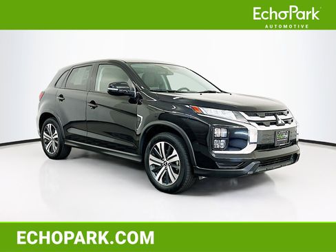 Used 2024 Mitsubishi Outlander Sport SE image 1