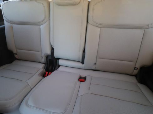 New 2025 Ford Expedition Max Platinum w/ Driver's Package image 17