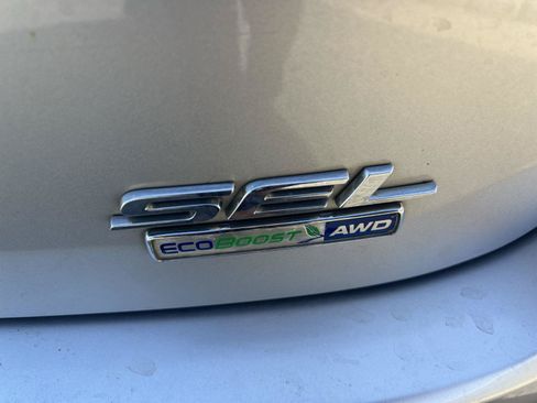 Used 2015 Ford Edge SEL w/ Equipment Group 201A AWD/4WD image 6
