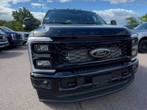 New 2026 Ford F250 Lariat w/ Black Appearance Package AWD/4WD image 7
