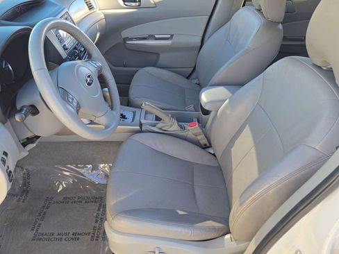Used 2010 Subaru Forester 2.5X Limited image 4