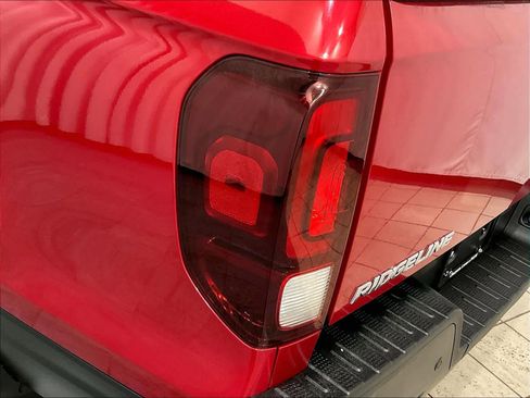 Used 2023 Honda Ridgeline RTL-E image 35