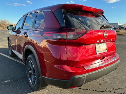 New 2026 Nissan Rogue SV image 4