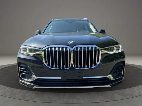 Used 2021 BMW X7 xDrive40i w/ Parking Assistance Package AWD/4WD image 2