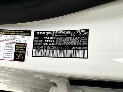 Used 2025 Mercedes-Benz C 43 AMG AMG C 43 image 35