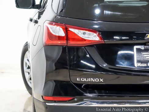 Used 2019 Chevrolet Equinox LT image 8