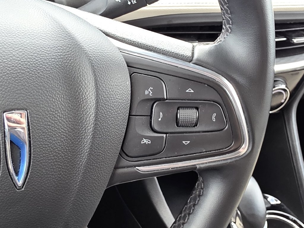 Certified 2024 Buick Encore GX Sport Touring FWD image 28
